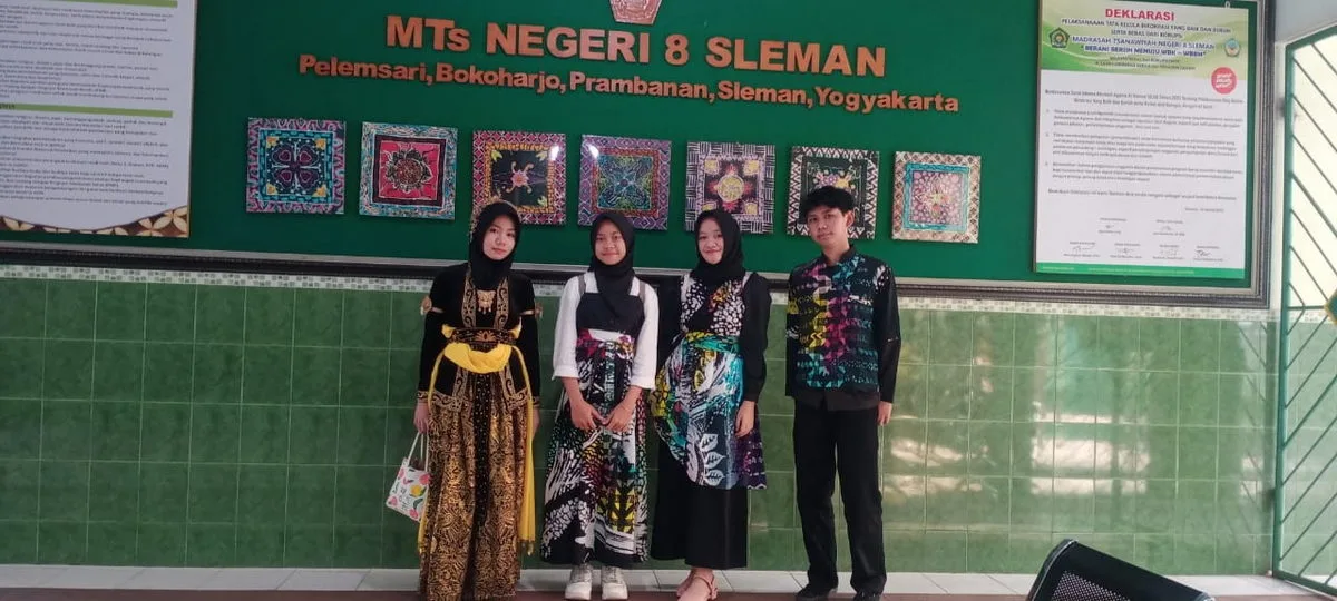 English Team MTsN 8 Sleman Siap Berlaga di MENTION#7