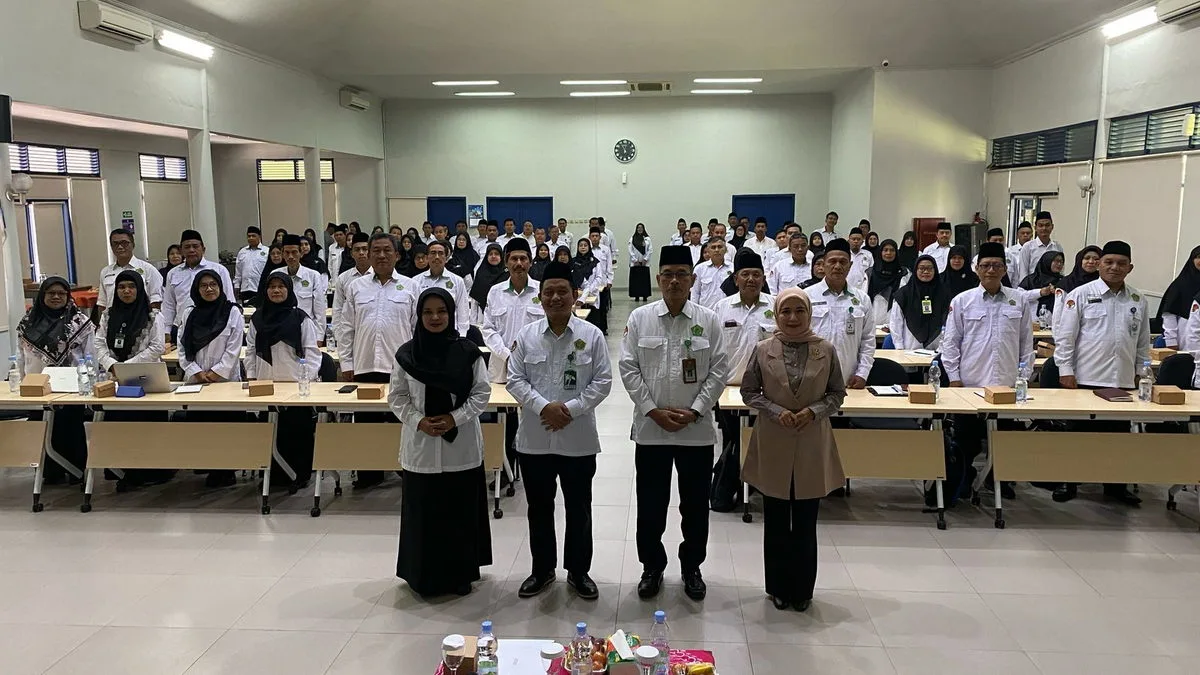 MTsN 8 Sleman Ikuti Pelatihan Kehumasan dan Keprotokolan yang Digelar Forum Kepala TU DIY