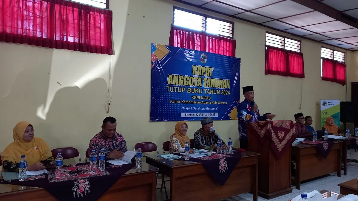 Siswa MAN 5 Sleman Terima Santunan KPRI Kipas dalam Rapat Anggota Tahunan