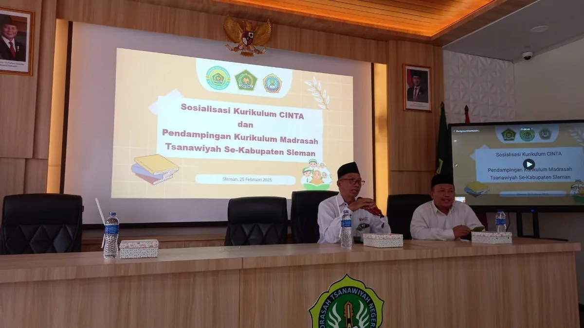 Kepala MTsN 9 Sleman Hadiri Sosialisasi Kurikulum Cinta dan Pendampingan Kurikulum Madrasah