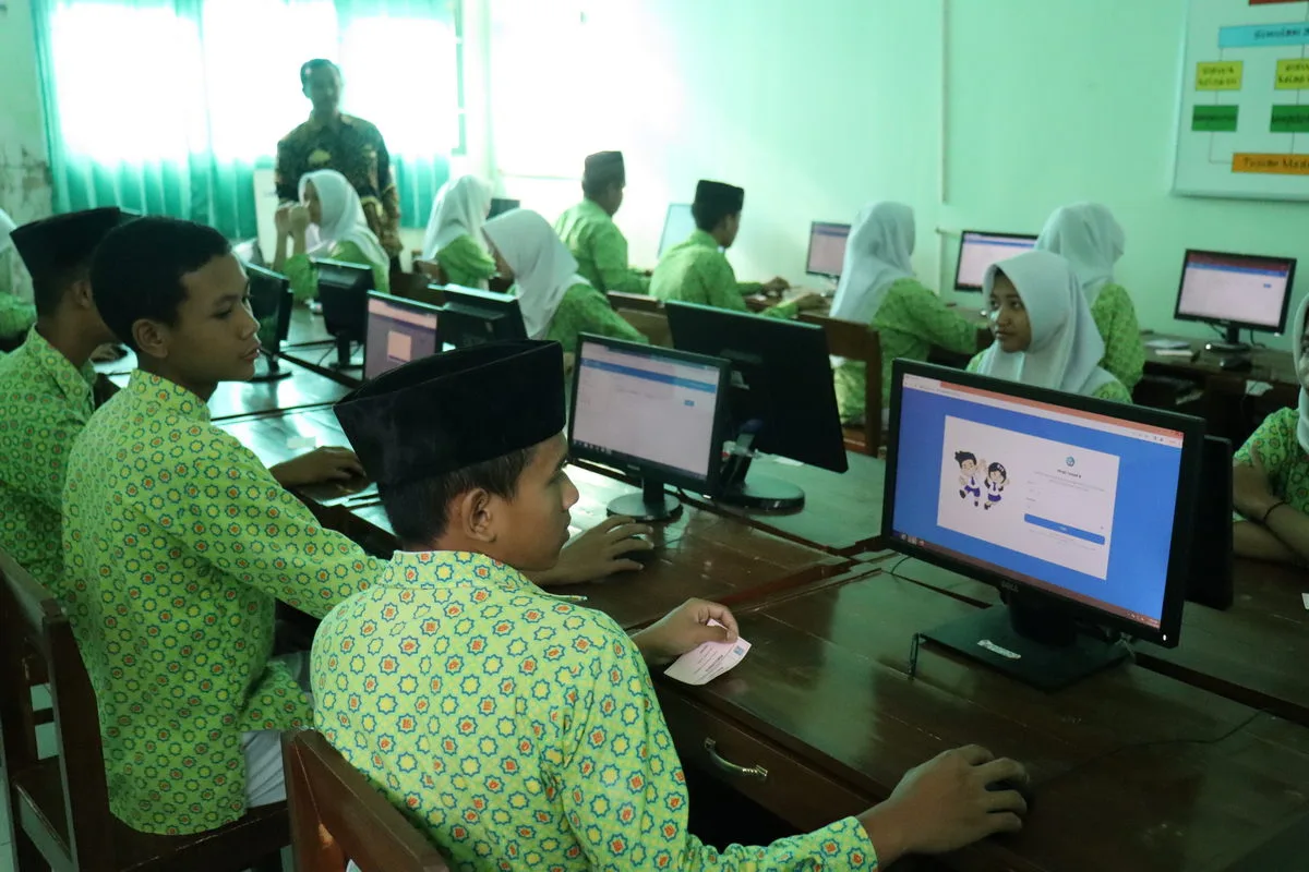 Pelaksanaan Pemantapan Penilaian Asesmen Daerah (PPAD) Tahap 2 MTsN 7 Sleman Terpantau Kondusif