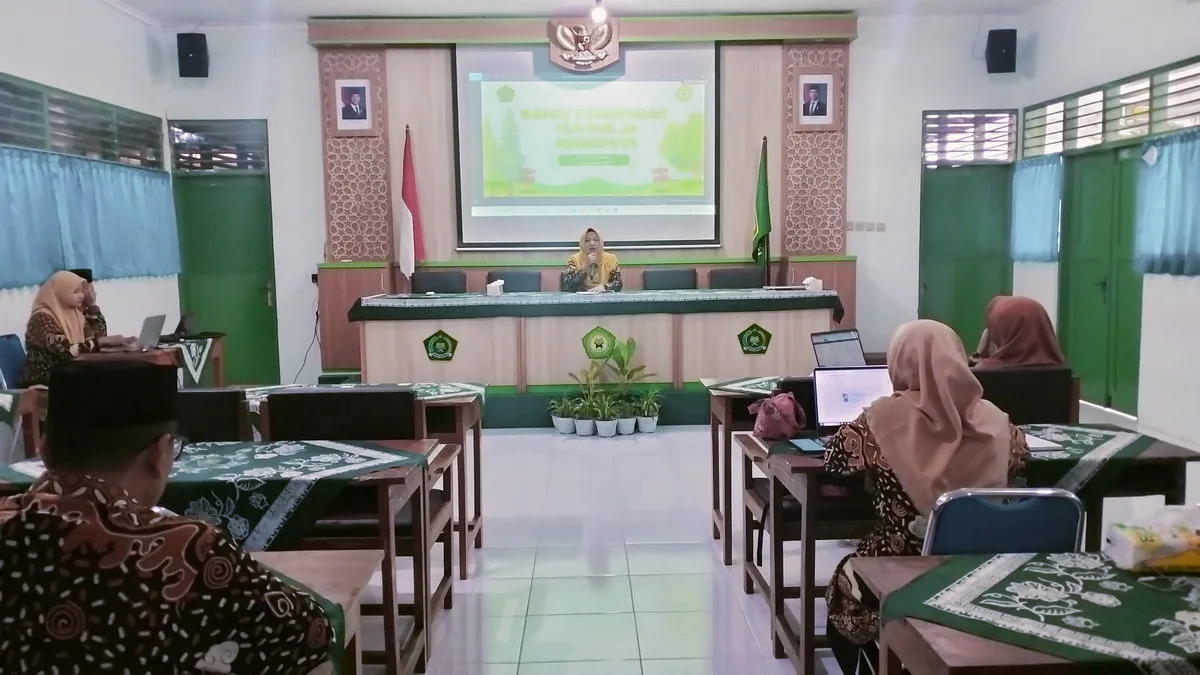 Persiapan MTs Negeri 9 Sleman Menuju Adiwiyata Tingkat Nasional