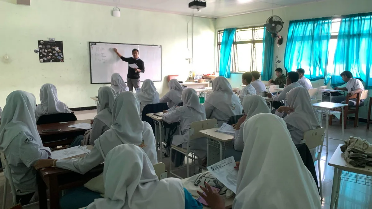 MAN 2 Sleman Kolaborasi dengan Neutron Gelar Program Sukses UTBK SNBT dan UMPTKIN untuk Kelas XII