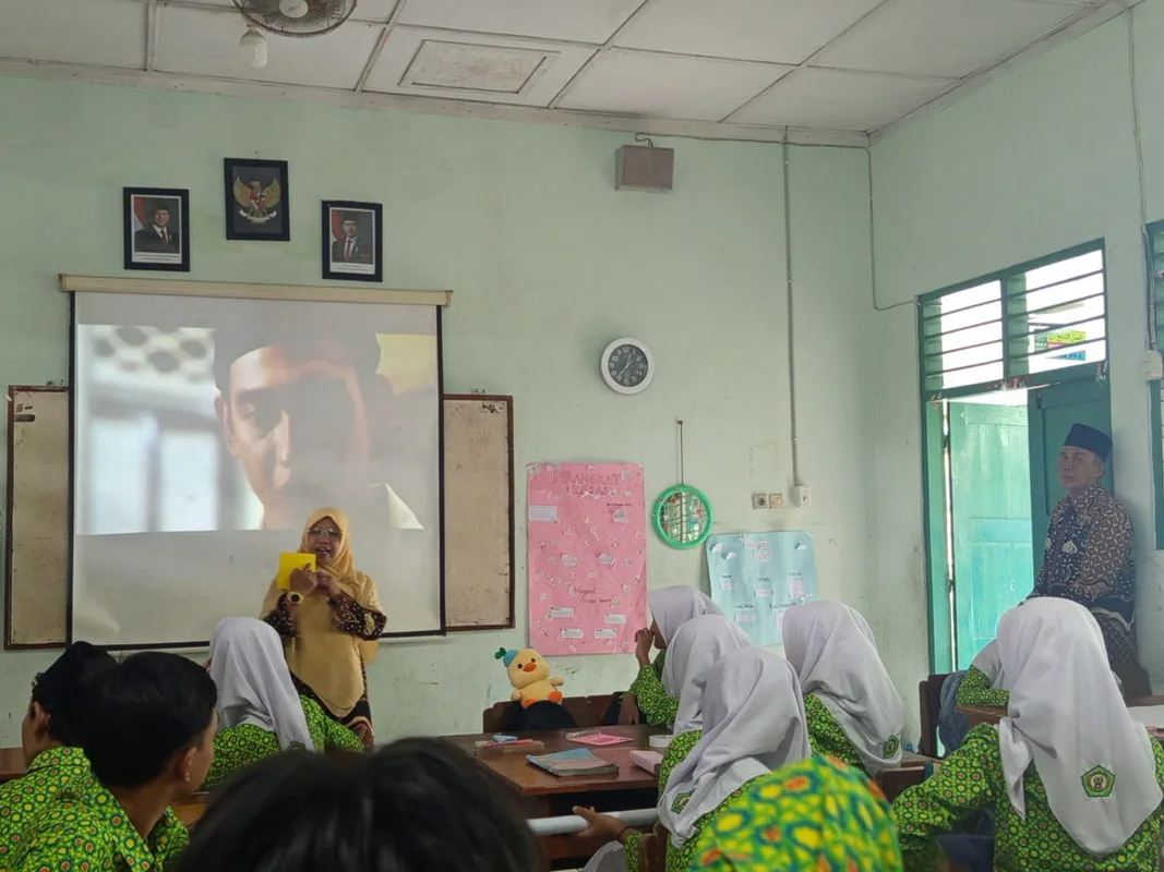 Tingkatkan Kualitas Pengajaran, Guru Bahasa Indonesia di MTsN 9 Sleman Laksanakan Supervisi Akademik