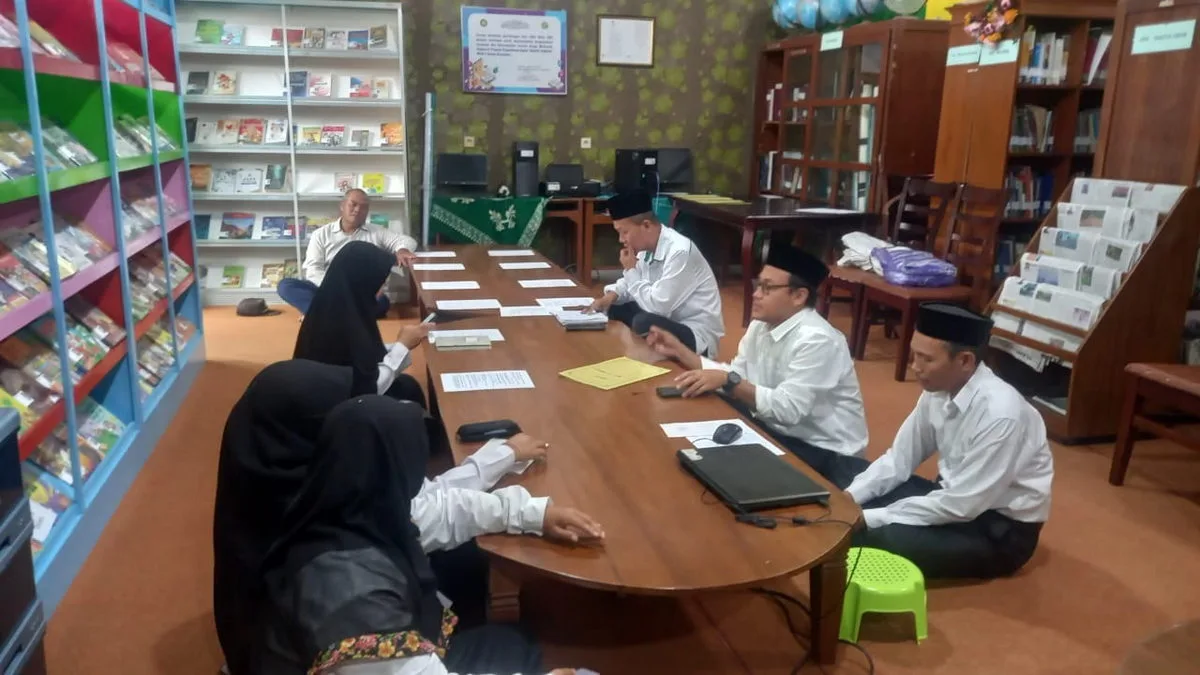 Rapat Koordinasi Panitia Penerimaan Zakat Fitrah MTs Negeri 3 Sleman
