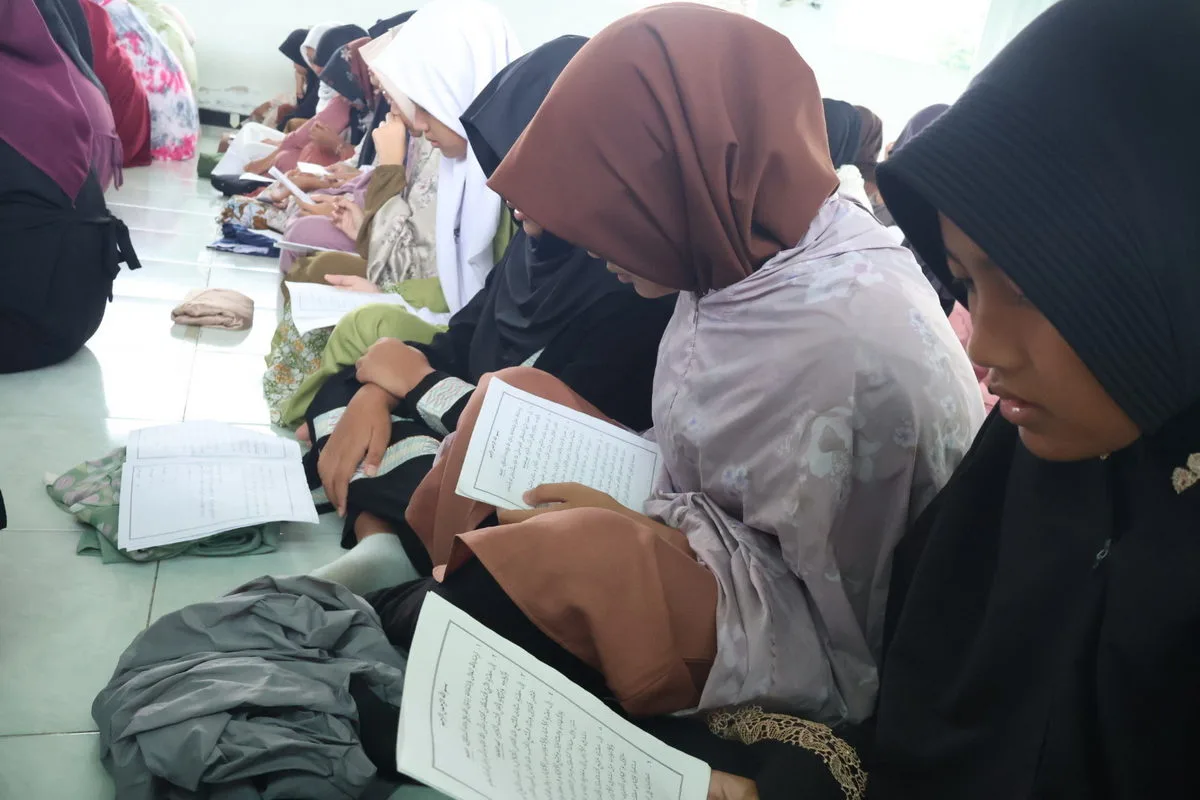 Mujahadah Awali Pesantren Ramadhan 1446 H MTsN 8 Sleman Hari Kedua