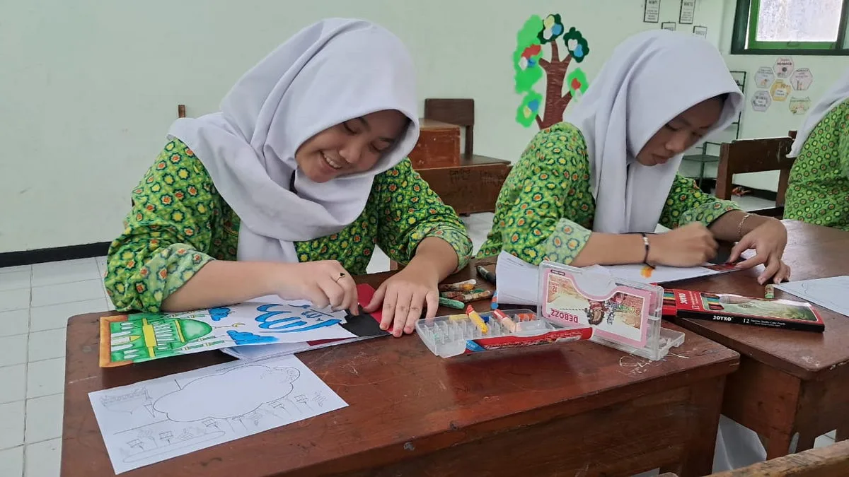 Lomba Mewarnai Kaligrafi Semarakkan Pesantren Ramadan di MTsN 1 Sleman