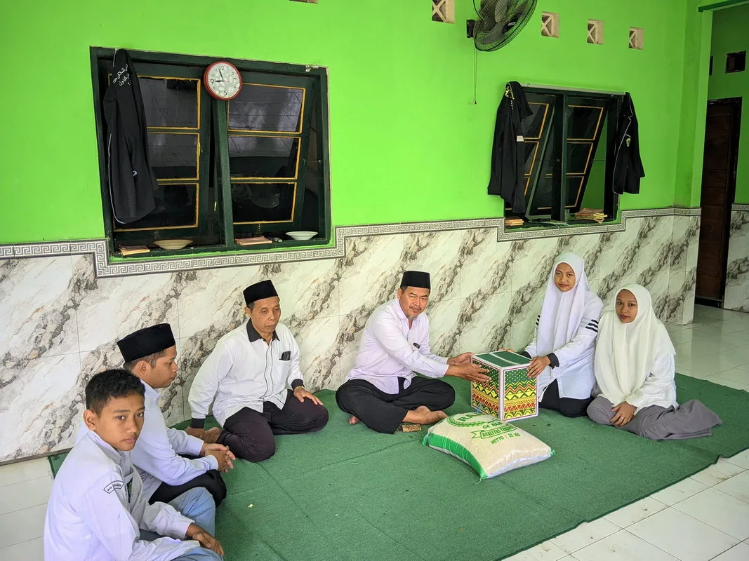 Pentasyarufan Zakat Fitrah 1446 H MAN 5 Sleman