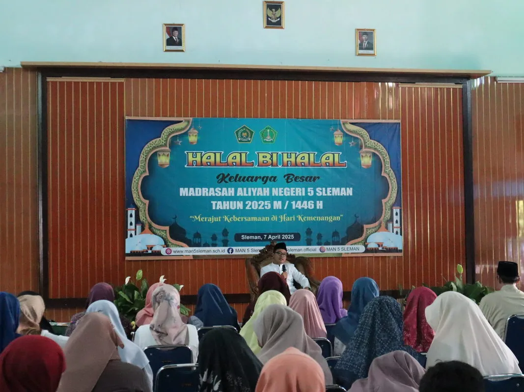 Syawalan 1446 H: H. Sangaji, SHI Tekankan Konsep Keimanan Al-Ghazali dalam Mauidhoh Hasanah di MAN 5 Sleman
