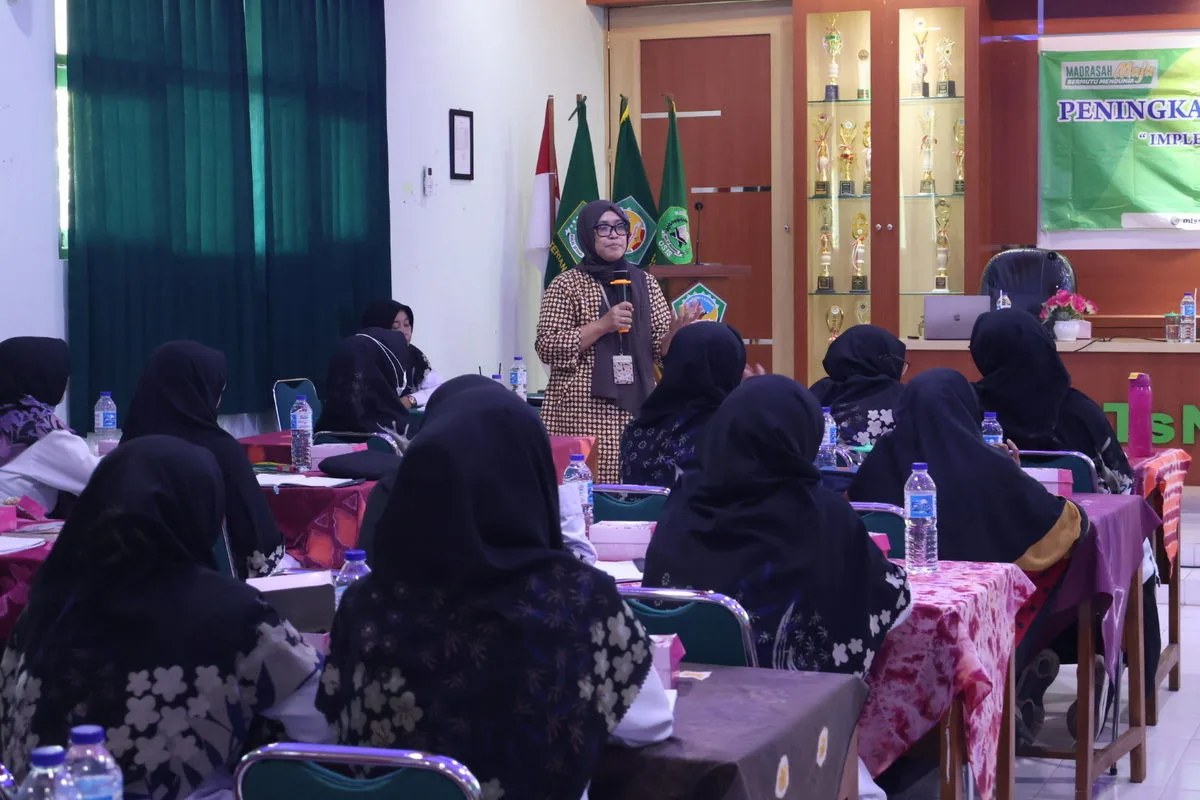 MTsN 8 Sleman Gandeng BPMP DIY Gelar Workshop Implementasi Pembelajaran Mendalam