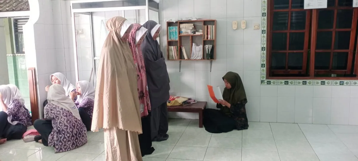 Siswa Kelas 9 MTsN 8 Sleman Semangat Ikuti Ujian Praktik PAI di Masjid Nurul Ummah