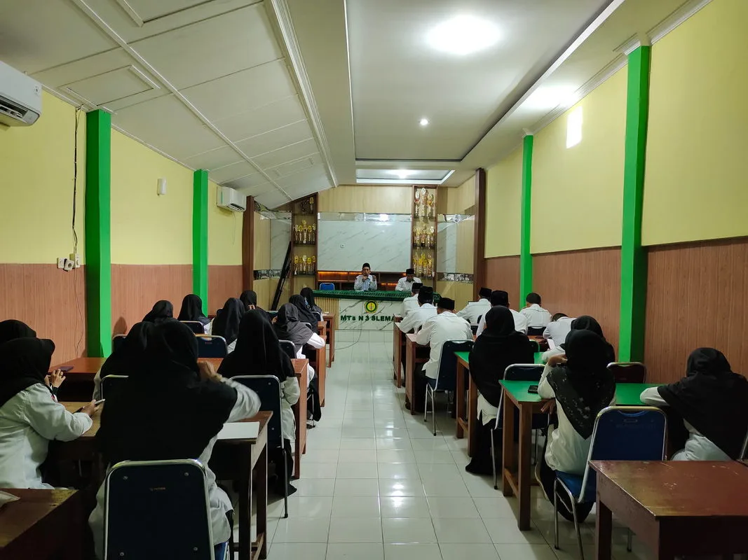 Briefing Guru Pegawai MTs Negeri 3 Sleman Menyambut Idulfitri