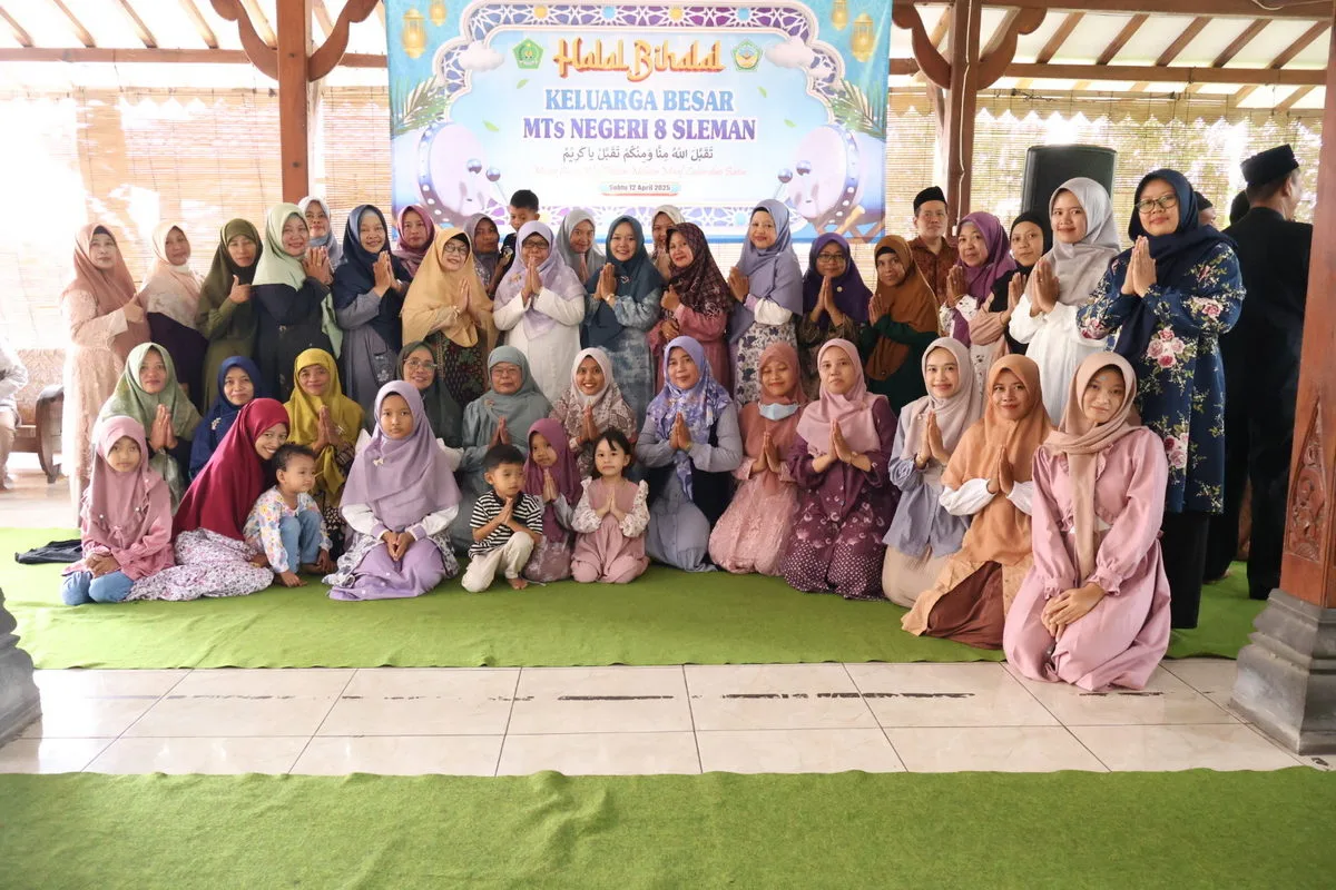 Perkuat Silaturahmi, MTsN 8 Sleman Gelar Syawalan dan Halal Bihalal Keluarga Besar
