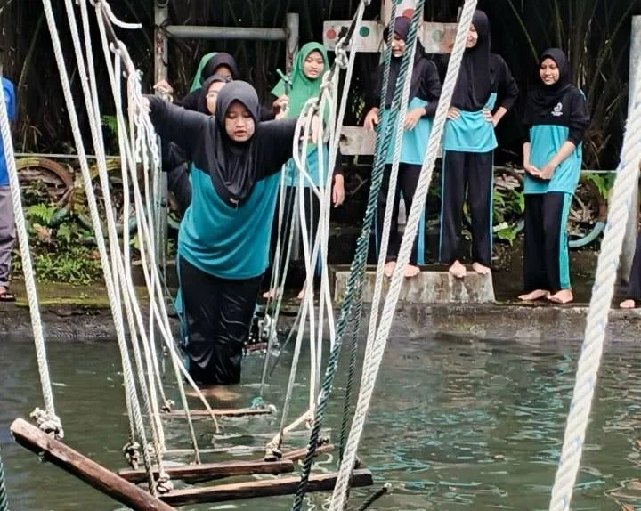 Bakar Semangat Siswa Kelas IX Jelang ASPD, MTs Negeri 3 Sleman Selenggarakan Outbond