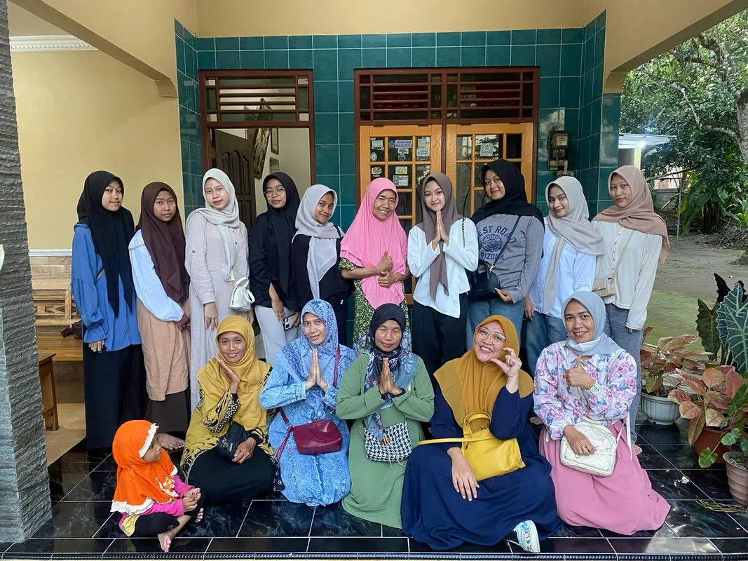 Halalbihalal POT kepada Guru MTs Negeri 3 Sleman di Bulan Syawal