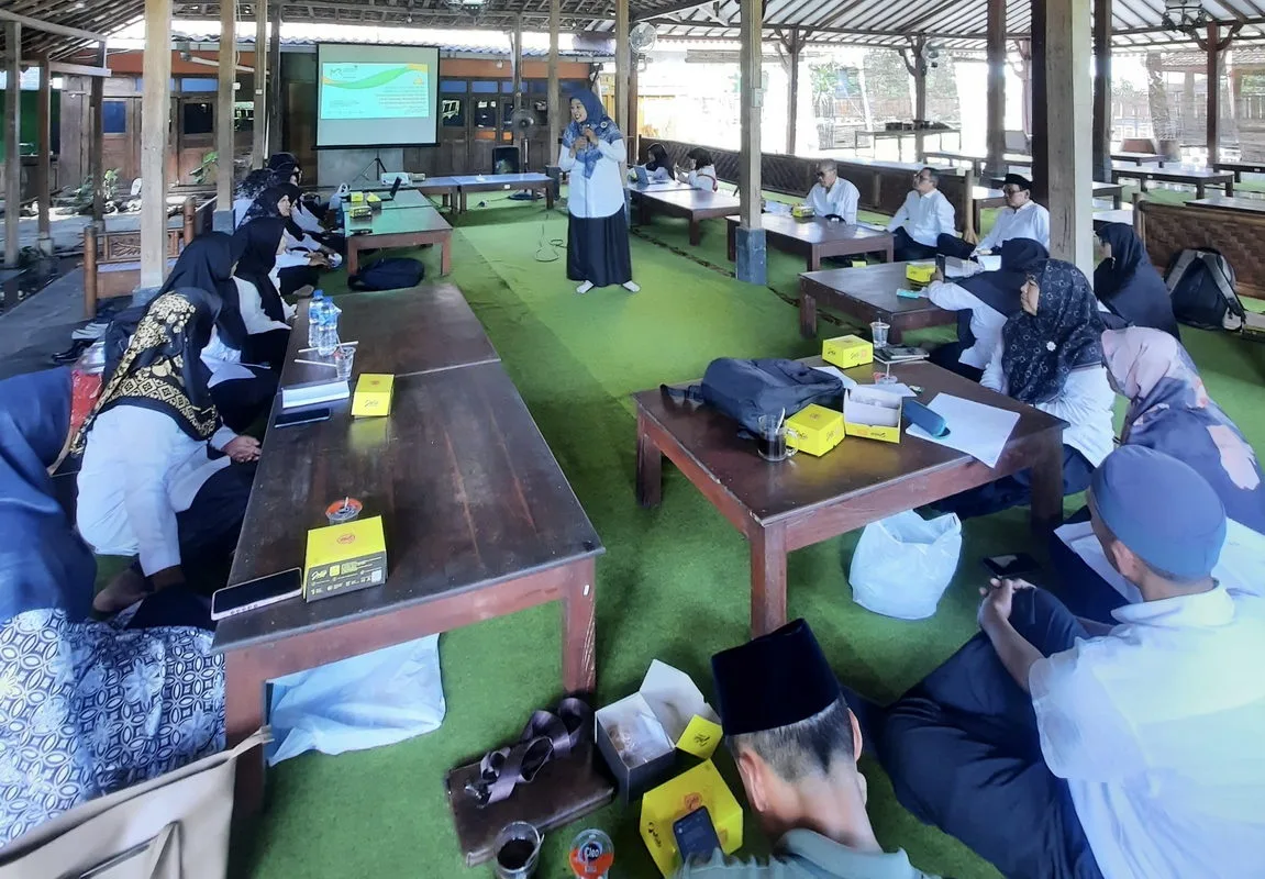 Kembangkan Teknik Konseling Terbaru, MTs N 3 Sleman utus guru BK ikuti Forum MGBK MTs Kabupaten Sleman