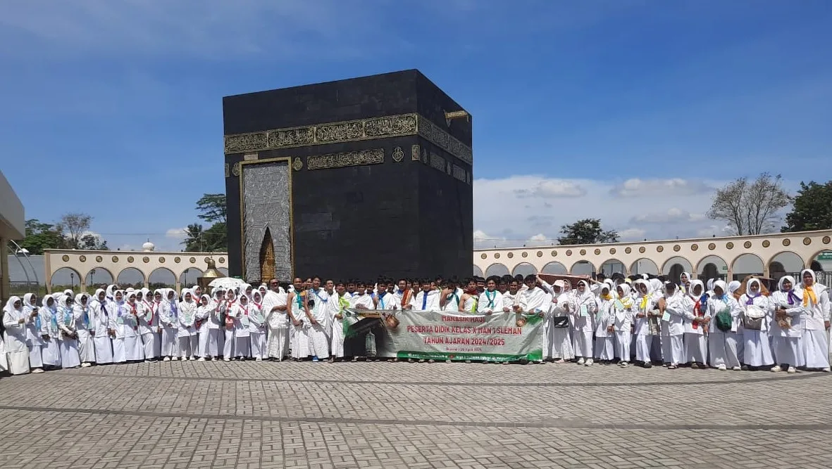 Tingkatkan Motivasi Ibadah Haji, Siswa MAN 1 Sleman Ikuti Manasik Haji