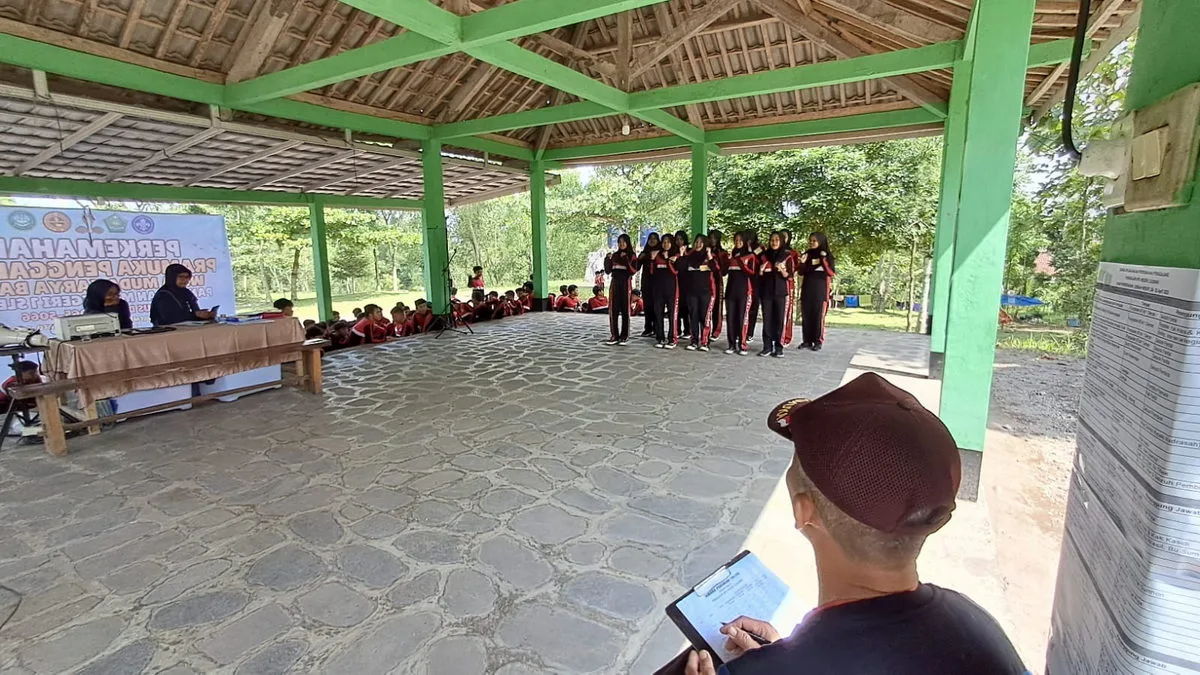 Beragam Giat Prestasi Meriahkan Perkemahan Penggalang MTsN 1 Sleman di Lembah Merapi