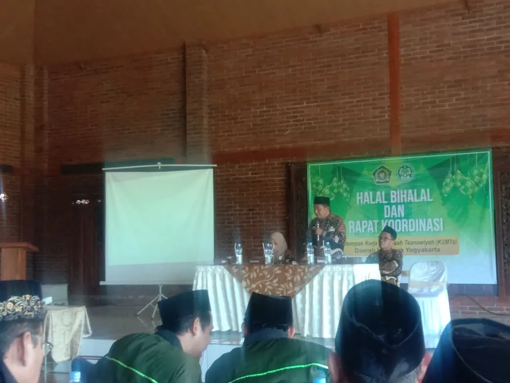 Kepala MTs N 3 Sleman Hadiri Halal Bihalal dan Rakor K2MTs DIY