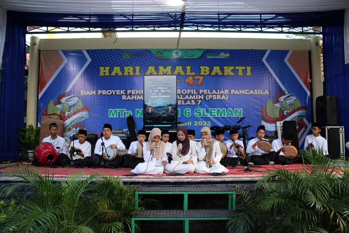 Pentas P5RA Kelas 7 Meriahkan HAB 47 MTsN 6 Sleman