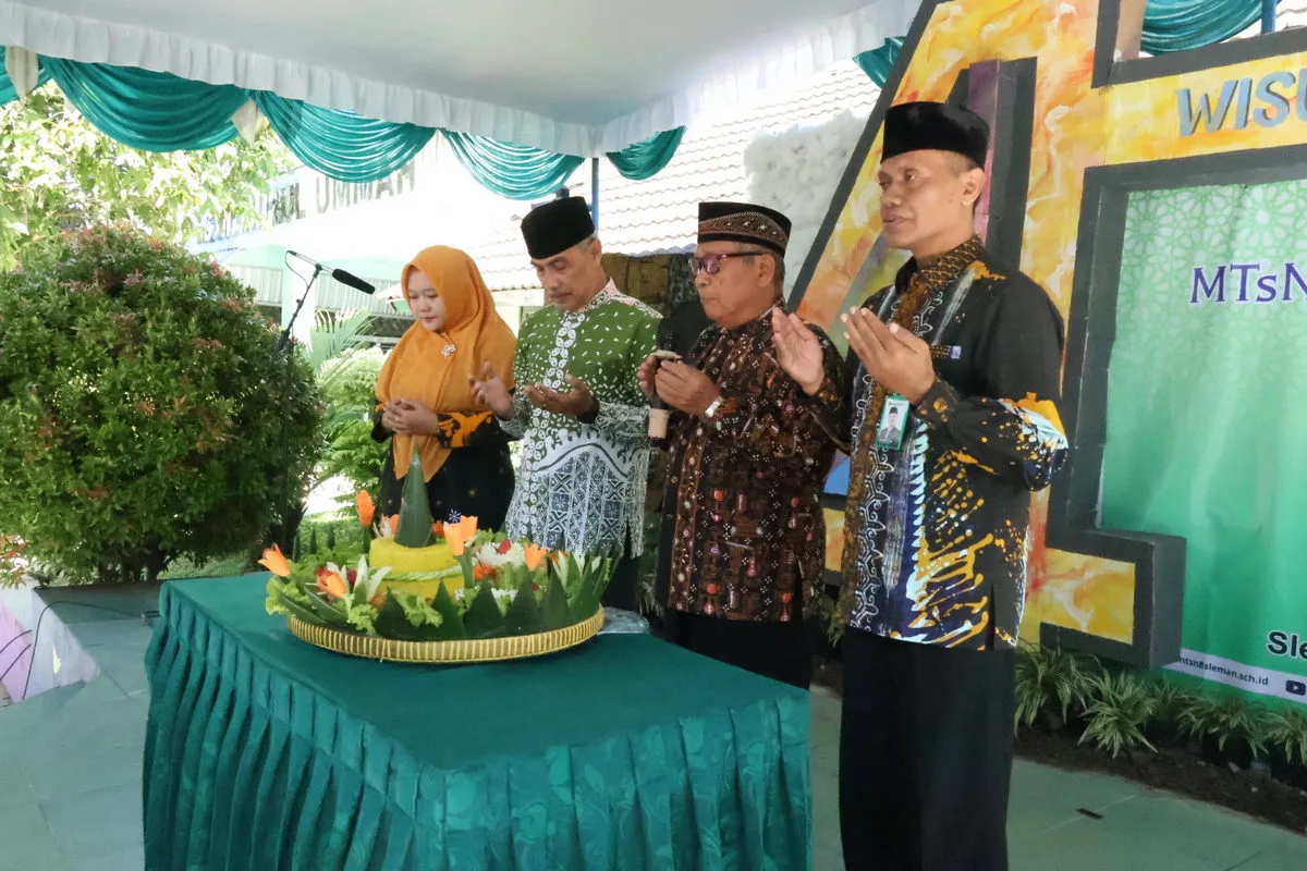 Doa dan Syukur Iringi Perjalanan 47 Tahun MTsN 8 Sleman