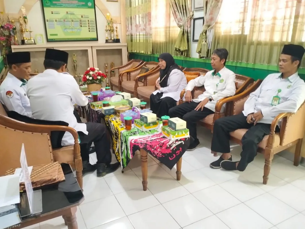Kemenag Sleman Lakukan Monitoring Pelaksanaan ASPD di MTsN 8 Sleman