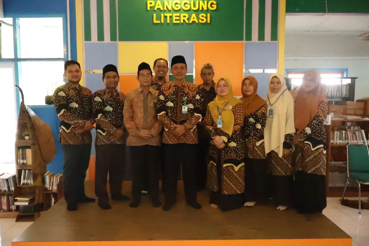Dua Guru MTsN 9 Sleman Selesai Melaksanakan Tugas sebagai Pengawas ASPD DIY