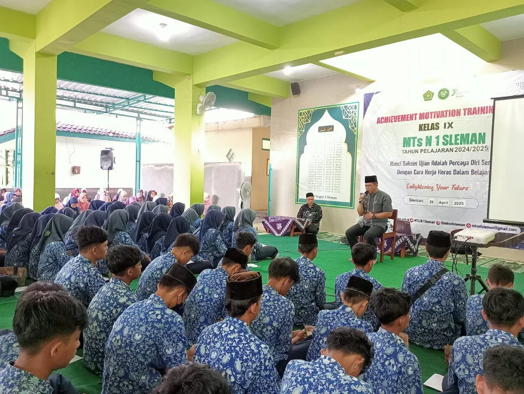 MTsN 1 Sleman Gelar AMT untuk Siswa Kelas IX dan Orang Tua Jelang ASPD