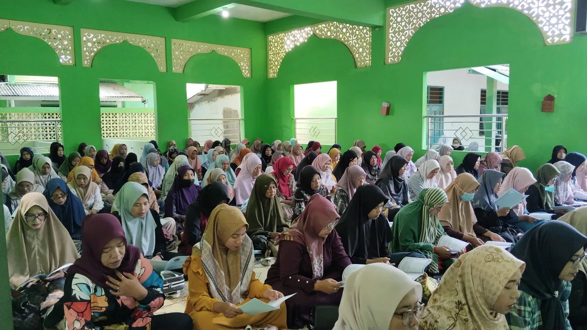 MTsN 2 Sleman Gelar Pengajian Selapanan dan Pembagian Hasil Asesmen Tengah Semester