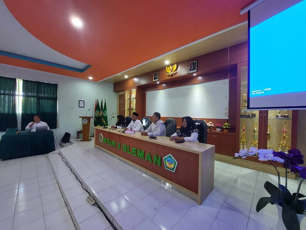 MTsN 8 Sleman Gelar Pembekalan Manasik Haji untuk Siswa Kelas 8