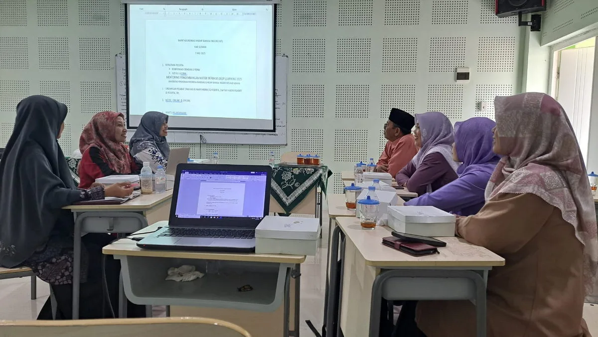 Guru Bahasa Inggris MTsN 8 Sleman Ikuti Rapat Koordinasi Pengurus MGMP Bahasa Inggris MTs Kabupaten Sleman