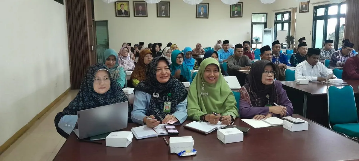 Kepala dan Tim MRA MTsN 2 Sleman Hadiri Pendampingan Implementasi Madrasah Ramah Anak