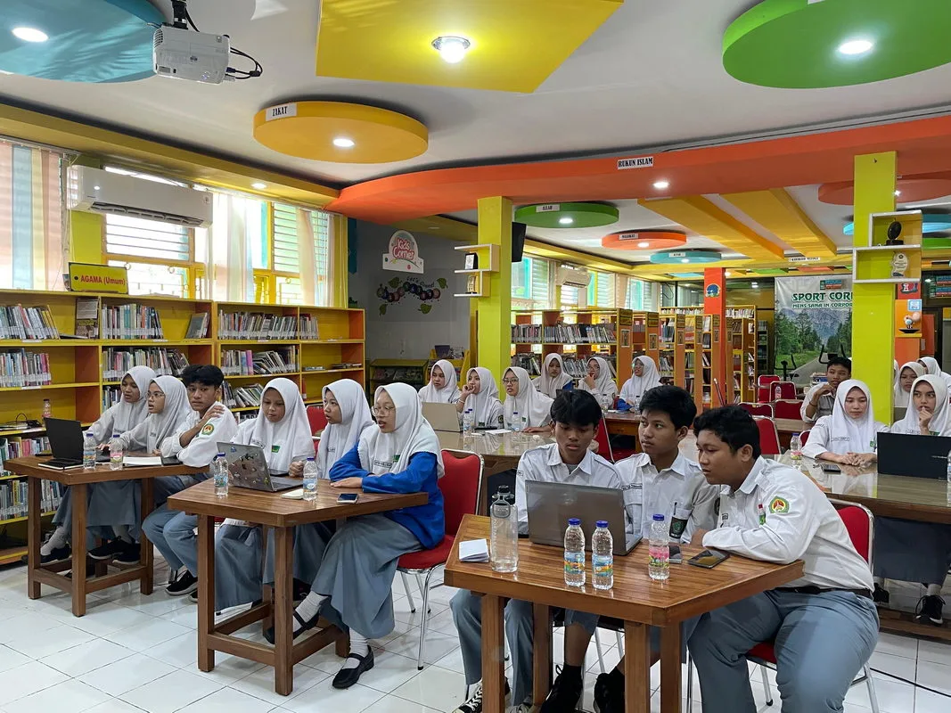 MAN 3 Sleman Jadi Perwakilan Kabupaten Sleman di Event Investment Competition Pasar Modal DIY Jateng Tahun 2025
