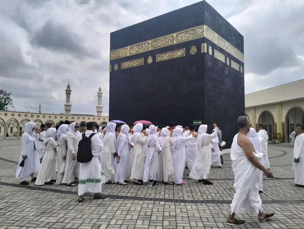 MTsN 9 Sleman Gelar Kegiatan Manasik Haji dan Umroh di Wisata Edukasi Religi “Qolbu” Boyolali