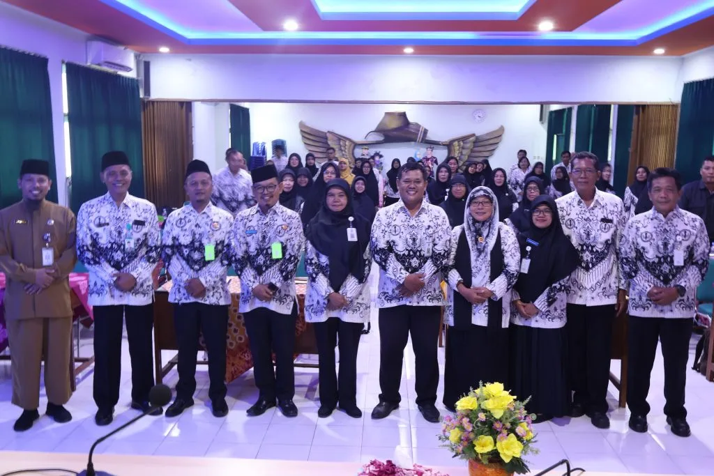 Konferensi PGRI Cabang Prambanan di Gelar di MTsN 8 Sleman: Wujudkan Transformasi menuju Indonesia Emas