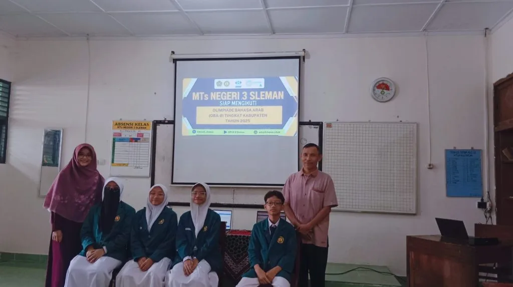 Penuh Semangat Tiada Tara, Empat Siswa MTs Negeri 3 Sleman Ikuti Olimpiade Bahasa Arab (OBA-8) Tingkat Kabupaten Tahun 2025