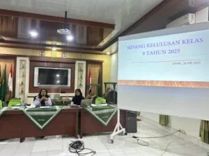 Guru MTsN 2 Sleman Ikuti Rapat Kelulusan Siswa Kelas IX