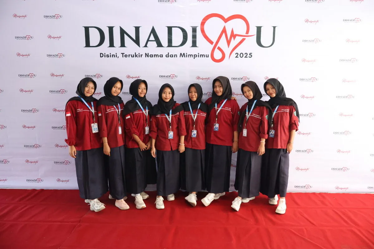 Pelepasan Siswa Kelas 9 MTsN 8 Sleman Angkatan 2025: “Dinadimu, Di Sini Terukir Nama dan Mimpimu”
