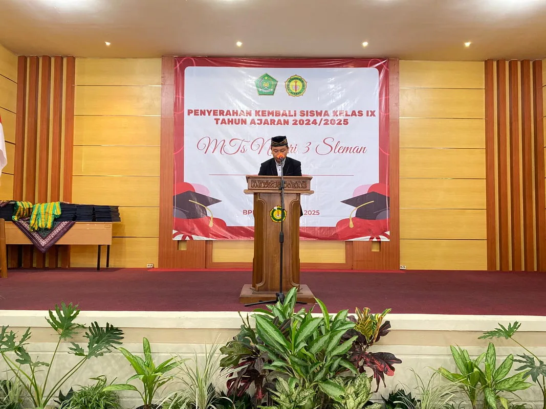 Khidmat, Siswa MTsN 3 Sleman Lantunkan Ayat Suci Alquran dengan Indah