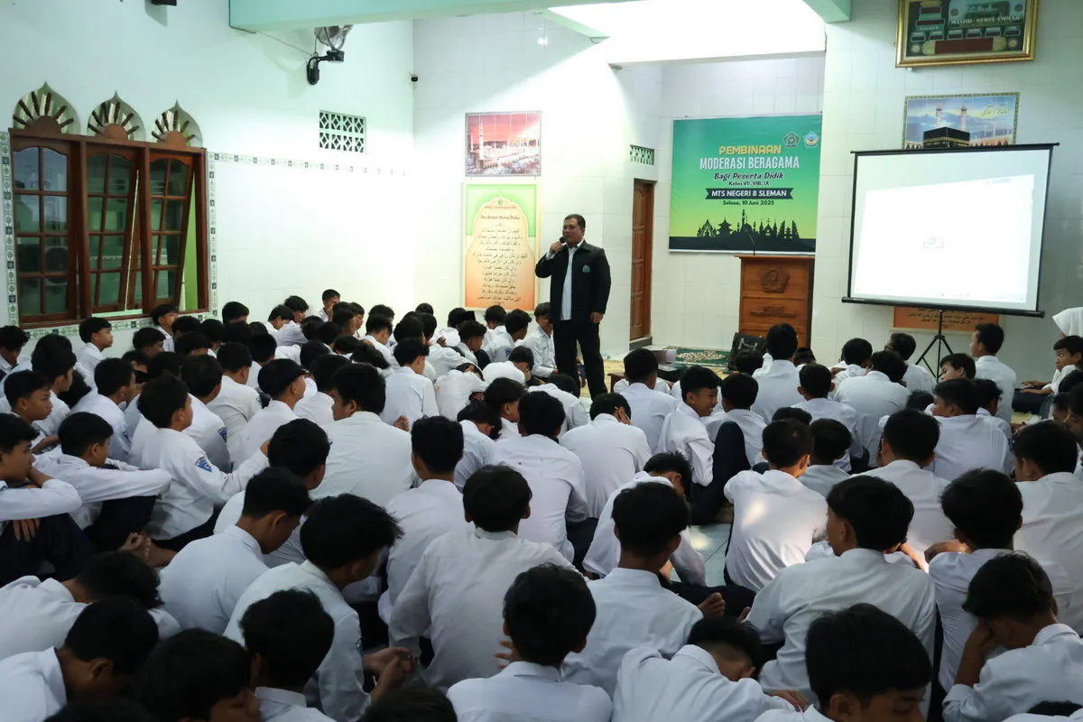 Gandeng FKUB, MTsN 8 Sleman Gelar Pembinaan Moderasi Beragama Bagi Siswa