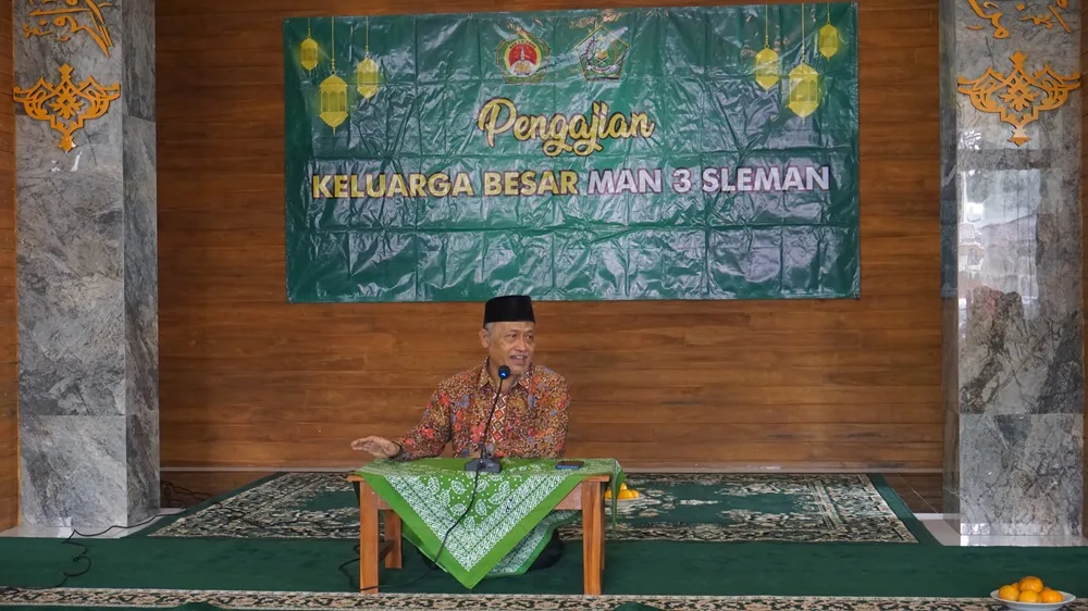 Pengajian Rutin MAN 3 Sleman Kupas Makna “Apa itu Islam”