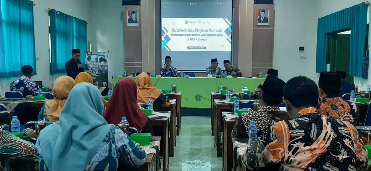 Antusias , Wakil MTs N 3 Sleman Sukseskan Rakorpim Madrasah