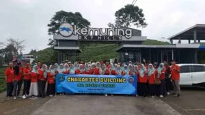 Bangun Semangat dan Integritas, MTsN 4 Sleman Gelar Character Building untuk Guru dan Pegawai