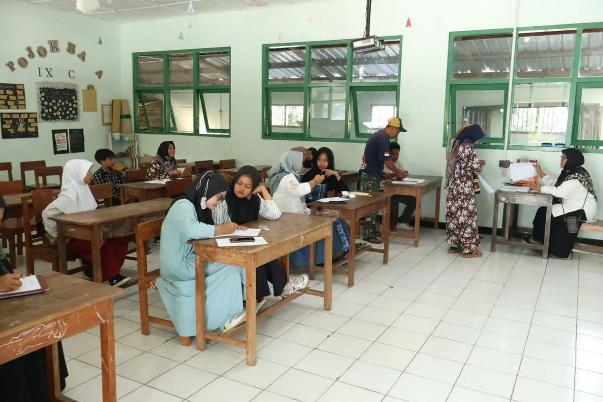 Daftar Ulang PPDB Jalur Reguler Berlangsung Tertib di MTsN 8 Sleman
