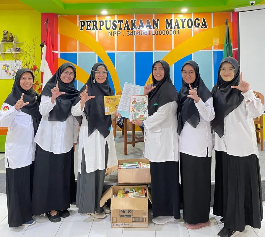Tambah Koleksi Baru, Perpustakaan MAN 3 Kulon Progo Kembali Lakukan Layanan Ekstensi ke Perpustakaan MAN 3 Sleman