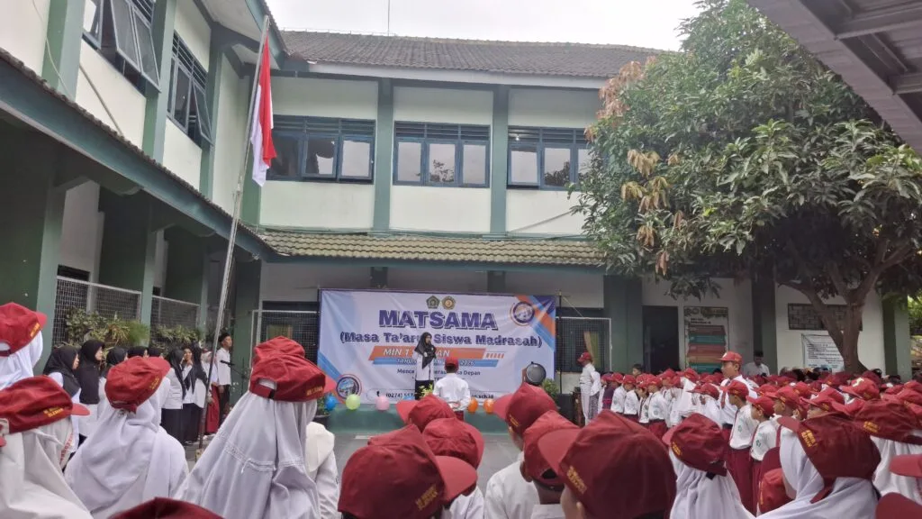 MIN 1 Sleman Gelar Pembukaan Matsama 2025, Meriah dengan Penampilan Ekstrakurikuler dan Pengumuman Prestasi Siswa
