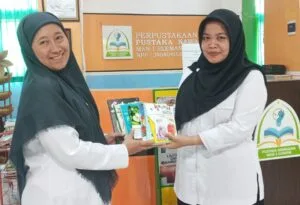 Semangat Baru Tahun Ajaran 2025/2026, Perpustakaan Pustaka Nawasena MAN 1 Sleman Terima Hibah Buku