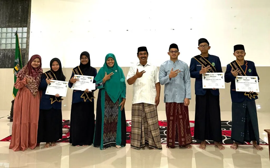Pembukaan Diniyah Santri PPMU MAN 3 Sleman Tahun Ajaran 2025/2026: Menyemai Semangat Ilmu dan Adab di Malam Penuh Berkah