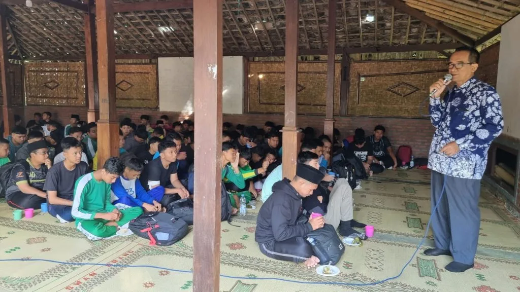 Akhiri Matsama dengan Ceria, Siswa Baru Manesa Ikuti Outbond