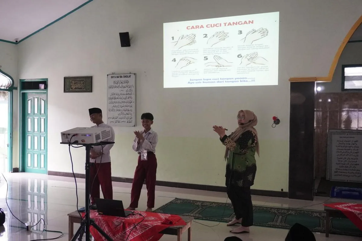 Sehat Itu Penting! MATSAMA MTsN 4 Sleman Hadirkan Puskesmas Sleman Beri Edukasi